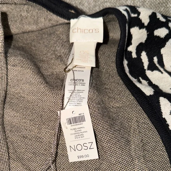 Chico's Black and Cream Patterned Wrap - Picture 2 of 9